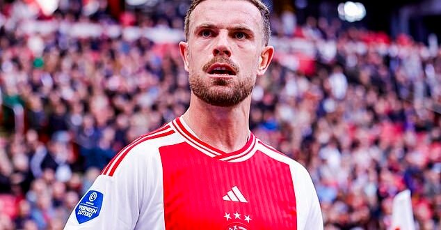 Jordan Henderson insiste en que está decidido a continuar su carrera en Inglaterra a pesar de dejar la Premier League… pero revela que no ha recibido garantías de clasificación para la Eurocopa.

 MEAS MAGZ