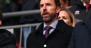 El Manchester United está evaluando a Roberto De Zerbi, Gareth Southgate y un entrenador de la Premier League a mitad de su carrera para reemplazar a Erik ten Hag, a quien los jugadores esperan que sea despedido este verano.

 MEAS MAGZ