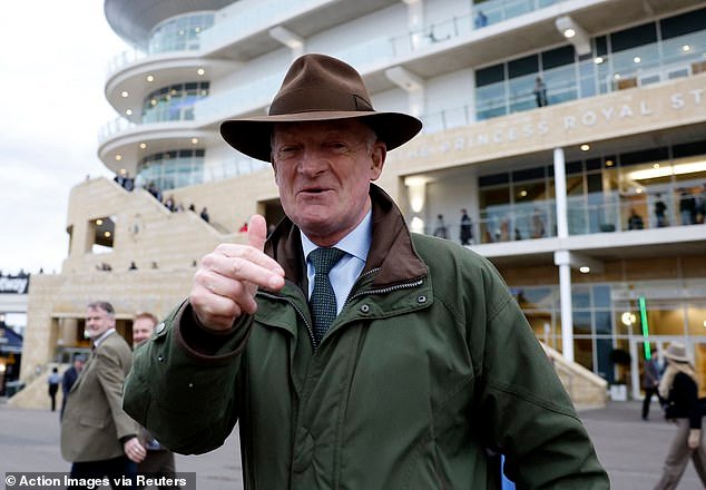 Willie Mullins hace historia cuando el legendario entrenador logra su victoria número 100 en el Festival de Cheltenham… después de que Jasmine de Vaux logra la victoria en Champion Bumper

 MEAS MAGZ