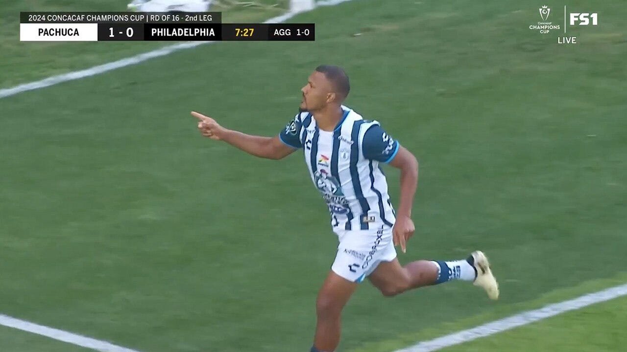 El gol de penalti de Salomón Rondón en el minuto 7 le da al Pachuca una ventaja de 1-0 contra Filadelfia.

 MEAS MAGZ